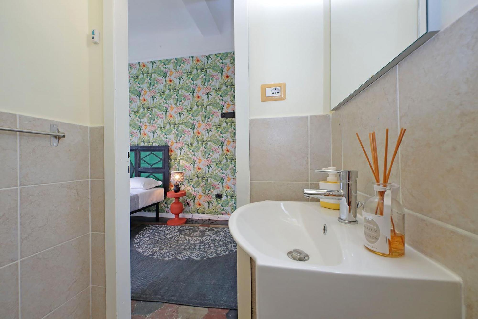 רומא Colosseo Kokedama Rooms מראה חיצוני תמונה