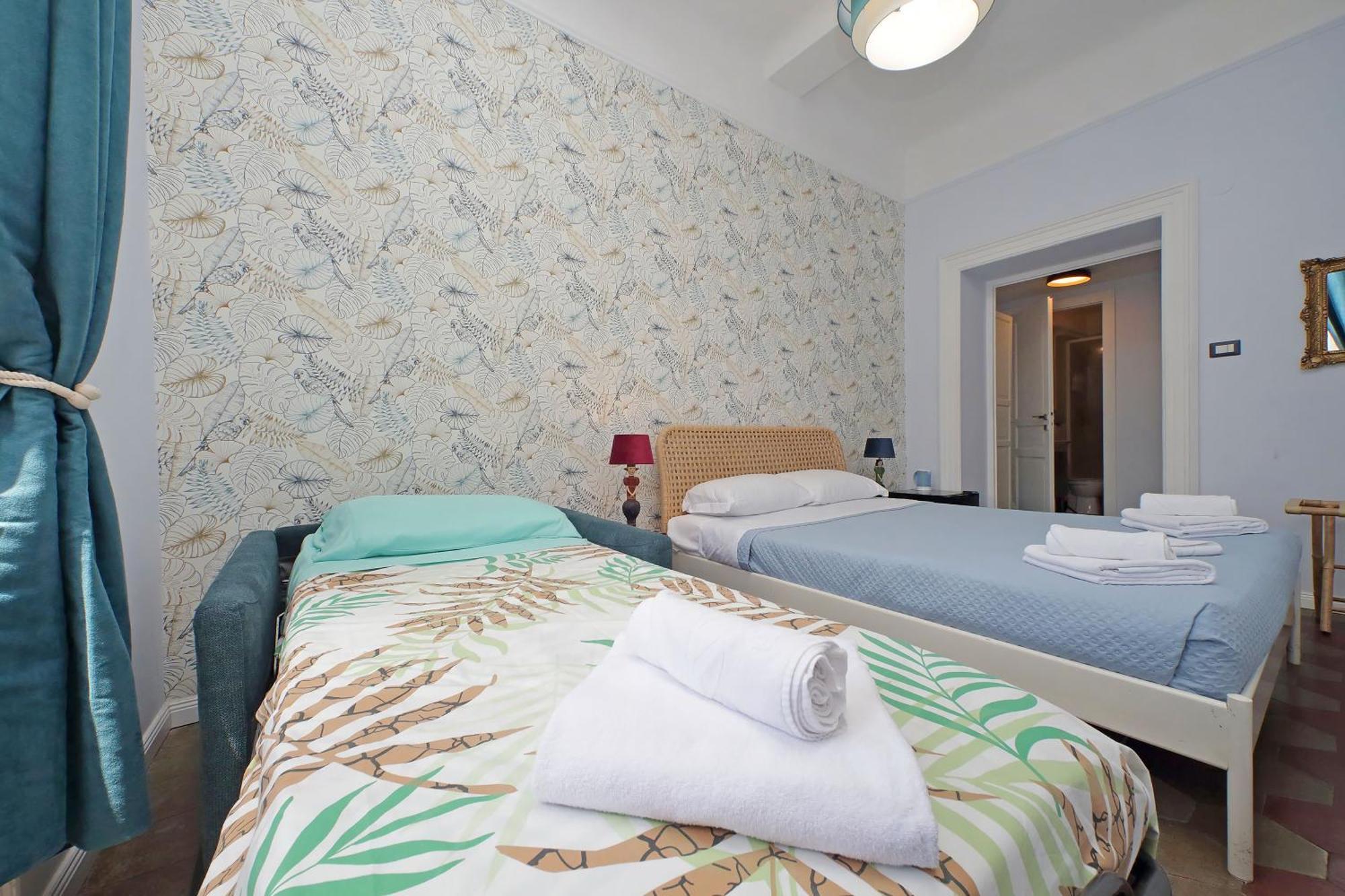 רומא Colosseo Kokedama Rooms מראה חיצוני תמונה